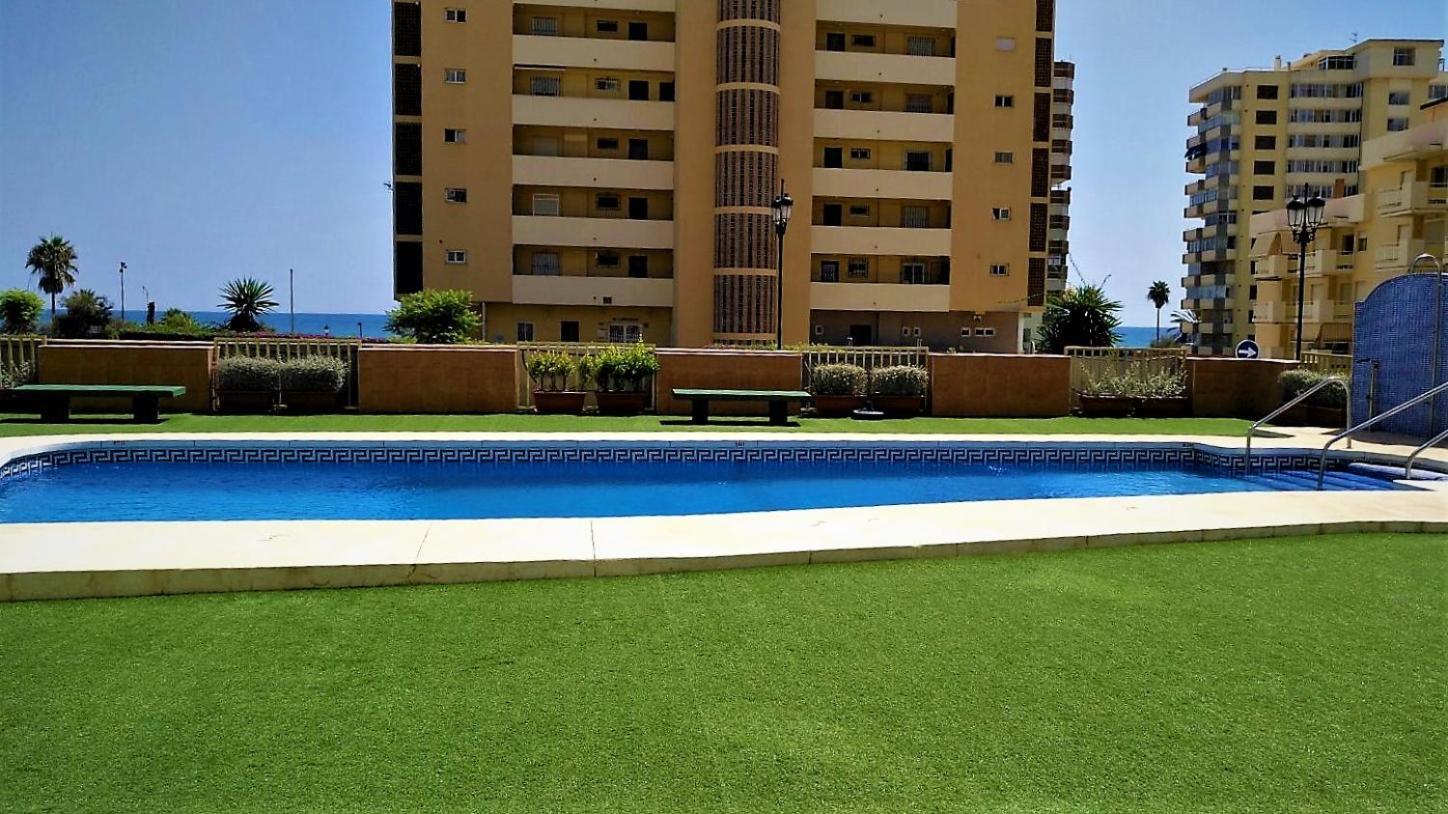 Apartamento con vistas Fuengirola Exterior foto
